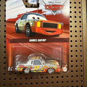 Disney Pixar Diecast Cars - Darrell Cartrip 17